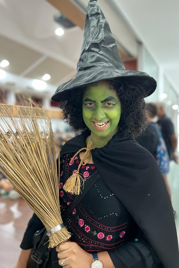 litfest-teacher turns witch